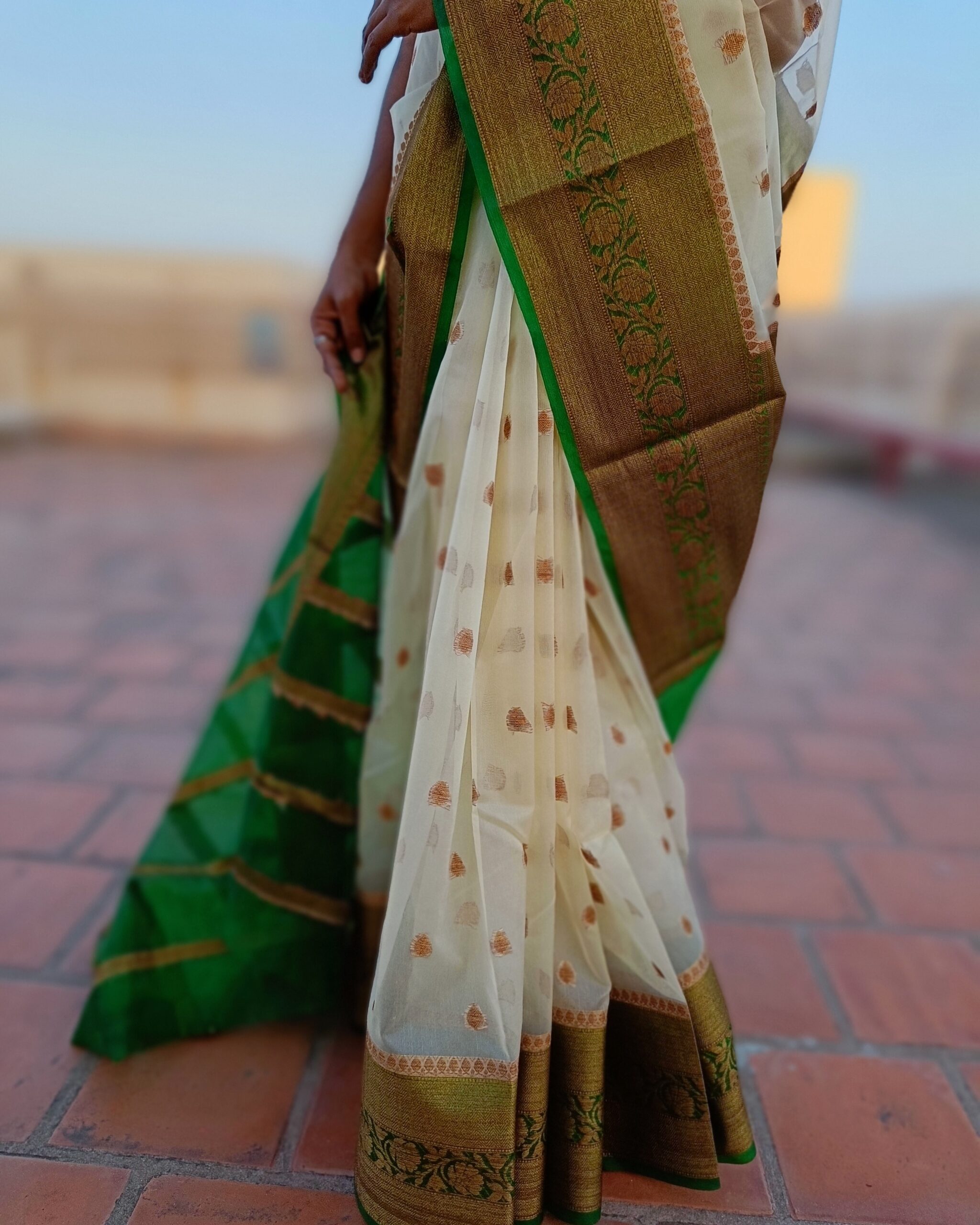 Ceam Green Organza Saree - Image 2